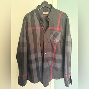 Burberry long sleeve shirt NWOT